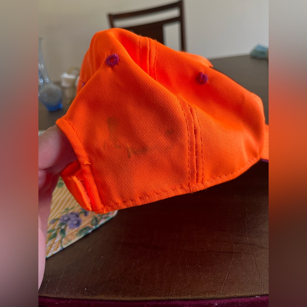 ORANGE HAT - Picture 7 of 10